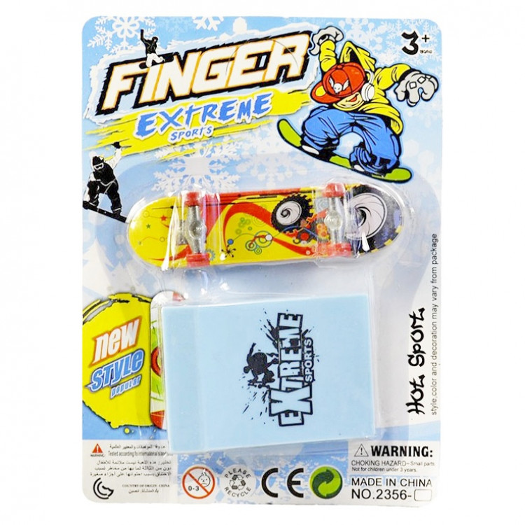 Skateboard mini s rampou
